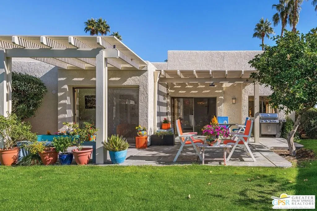 1613 Paseo De La Palma, Palm Springs, California 92264 home-pic-17